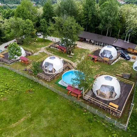 Brancoveanu Glamping Luxussátor Varatici