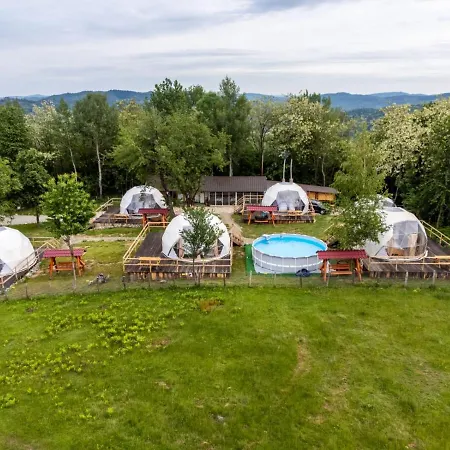 Brancoveanu Glamping Luxussátor Varatici